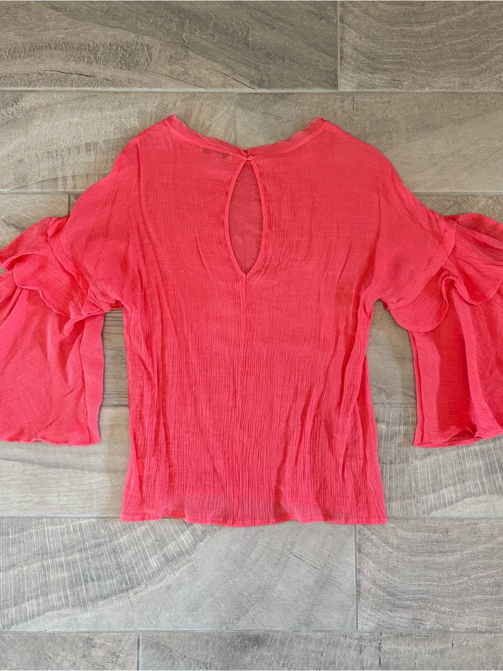 Pink Bell Sleeve Blouse - Size Medium - Boho Flowy Top Keyhole Back EUC - Picture 4 of 8